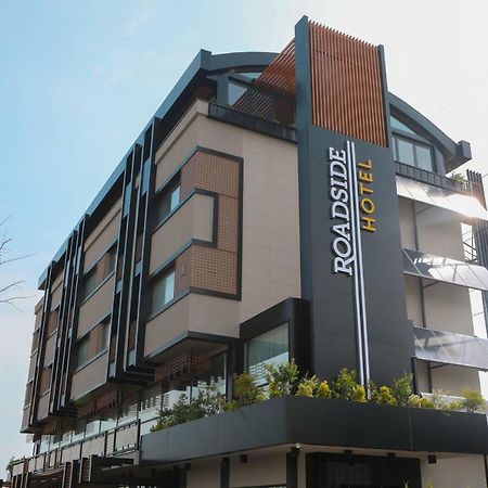 Roadside Hotel Lipjan Exterior foto
